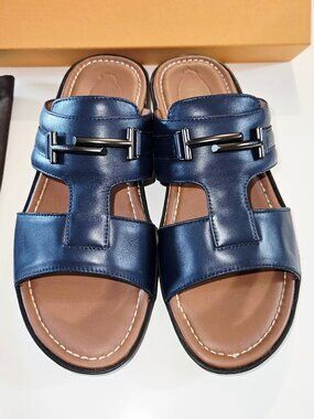 Tod's T Sandals in Leather